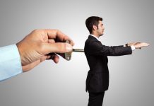 Educaţia…şi Lecţia de viaţă – «Unii se gândesc la ceea ce se întâmplă şi întreabă: de ce? Eu mă gândesc la ceea ce nu există şi întreb: de ce?»