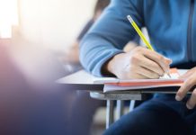 Peste 100 de absenți și doi eliminați, bilanțul primei probe scrise a sesiunii de toamnă a examenului de bacalaureat