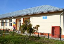 Toaletă modernă construită la Stoina! Probleme cu finanțarea!