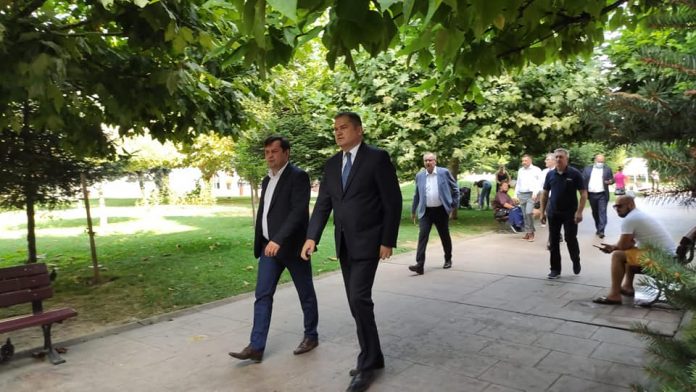 romanescu si ministru