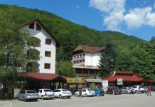 Repere autumnale – Complexul Carstic Cheile Galbenului – Peștera Muierilor, un obiectiv de excepție pe plaiul gorjean