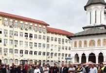 Angajații CEO, în stradă!