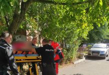 A căzut de la etaj în timp ce întindea rufele