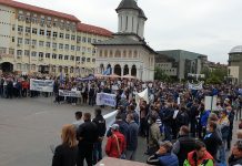 PROTESTE: Mercenarii vor să dărâme Complexul Energetic Oltenia!