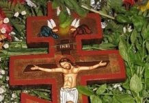 Sărbătoarea Înălţării Sfintei Cruci, în smerenie, rugăciune şi post! – ,,Acoperă-mă și mă păzește, Doamne, cu puterea Cinstitei și de viață purtătoarei Tale Cruci, depărtând de la mine tot răul”!