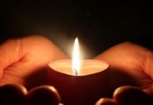 BUNUL DUMNEZEU să vă odihnească în Raiul Ceresc, Domnule Constantin Avram! – ,,Dă, Doamne, sufletului robului Tău, Avram Constantin, iertare păcatelor câte, ca un om, cu știință sau fără știință, a săvârșit în această viață”!