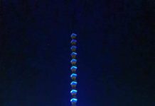 Operele lui Brâncuși, iluminate în albastru