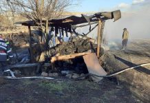 Incendiu la Rosiuța, anexă cuprinsă de flăcări