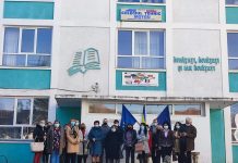 Protest spontan la Liceul Tehnic Motru! 20 de profesori nu au mai intrat la cursuri