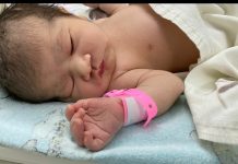 Lacrimi! Mamă minoră cu Covid, lăsată fără bebelușul născut de dimineață