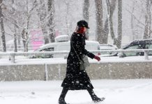 Ploi și ninsori în toată țara