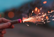 Și-a pierdut un ochi din cauza unei petarde