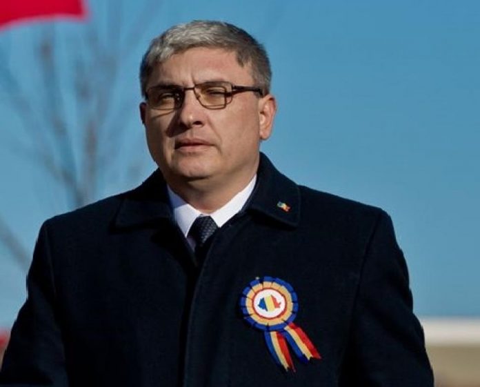 32016187f5d722b54f85ce3815e41f11maxim