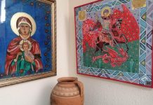 Expoziție de pictură „Icoane și flori”