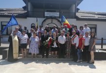 Întâlnire la 50 de ani de la finalul Școlii Generale Budieni! Diriginta clasei a strigat catalogul