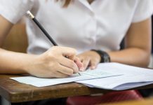 Bacalaureatul continuă astăzi cu a doua probă scrisă