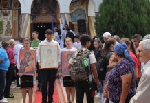 Educaţia…şi Lecţia de viaţă! – Comuna Turburea, la cea de-a 16-a ediţie a Congresului Tinerilor Creştini Ortodocşi din Oltenia – ,,Dacă nu Îl iubim pe Dumnezeu, atunci, vom fi ruşinaţi, întristaţi şi mâhniţi, pentru că nu vom avea ce să răspundem înaintea Mântuitorului Hristos”!