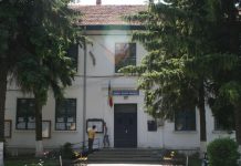 Un liceu din Gorj caută bibliotecar