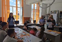 Copiii din Roșia de Amaradia, întâlnire cu polițiștii – Pericolele din online