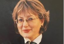 Ne-a părăsit profesorul Elena Roată!