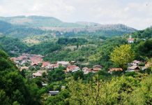 Sanctuare ale naturii – LUMEA DE PIATRA A JIULUI DE SUS