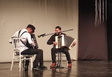 Performantă de cinci stele! Spectacol oferit de elevii Liceului de Arte din Târgu-Jiu, pentru partenerii străini din proiectul Erasmus +