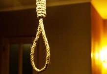 Femeie spânzurată la Bâlteni