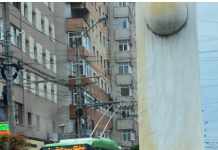 Târgu Jiu: Ciocnire, trei mașini avariate și un permis de conducere reținut