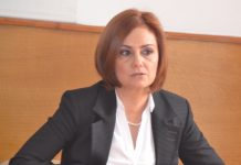 Educaţia…şi Lecţia curajului! – Judecătoarea Adriana Stoicescu – despre prostocraţia care îngroapă România! – „Mi-e tot mai greu să înțeleg lumea în care trăiesc și pun asta pe seama faptului că azi cartea a devenit un moft penibil și demn de dispreț”!