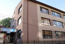 Posturi de îngrijitor și spălătoreasă, la două grădinițe din Târgu-Jiu