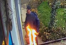 Și-a dat foc în fața Primăriei Peștișani! A plecat de acasă făcându-și cruce!