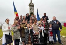 1 Decembrie: Fasole cu cârnați și varză, turtă și vin fier pentru cetățenii din Drăguțești