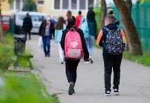 Tichete de 500 de lei pentru 190.000 de copii, înainte de Crăciun