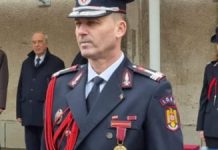 Un fost șef al ISU, din județul vecin, s-a împușcat accidental în piept