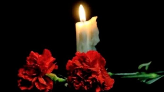 garoafe-si-lumanare-doliu