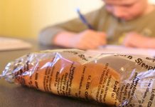 Licitații reluate pentru cornul și laptele elevilor din Gorj