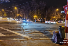 Târgu Jiu: O mașină de mare tonaj a agățat firele de troleibuz, intervenție ISU