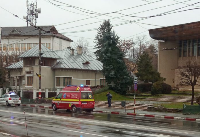 2123d327-6988-4505-aafa-ba9ed739d73d