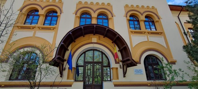 colegiul national spiru haret