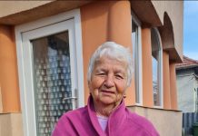 1.000 de lalele și garoafe și tot atâtea ciocolate, oferite de primarul de Motru doamnelor și domnișoarelor din localitate