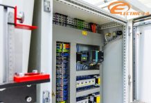 Tablouri electrice metalice: ce sunt și cum funcționează?