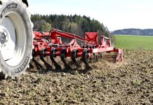 Agricultura pe înțelesul tuturor – Pregătirea patului germinativ în primăvară ploioasă