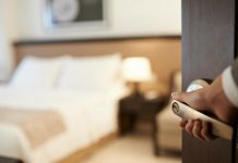 Ce a pățit un cercetător în Olanda, fiindcă este… român!