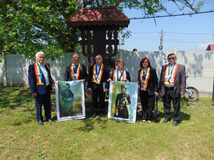 Crucea Eroilor Gilortu Branesti (1)