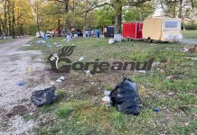 Mormane de gunoaie, după petrecerea din pădurea de la Drăgoieni!