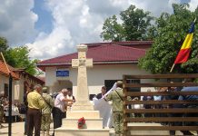 Sfinţirea Monumentului Eroilor de la Peşteana-Vulcan, Comuna Ciuperceni – ,,Avem dreptul şi bunul simţ să le dăm eroilor tot respectul pentru sfânta chemare la datorie! Faptele lor sunt faptele istoriei noastre, Bunul Dumnezeu să-i odihnească în pace”!