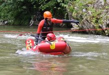 FOTO| Salvamont, exerciții de salvare acvatică în ape repezi!