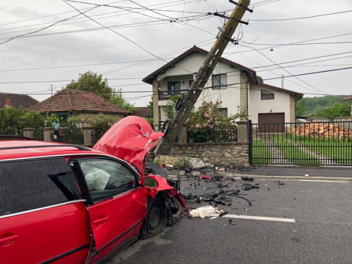 b15afd44-047e-4208-8ab6-8037dfd5b9e5