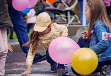 Angajații ar putea primi vouchere pentru Ziua Copilului