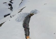 Zăpadă de cinci metri pe Transfăgărășan